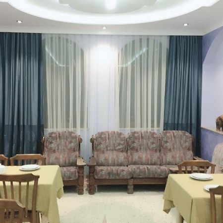 فندق فندق صني باتومي ماكينجاوري المظهر الخارجي الصورة